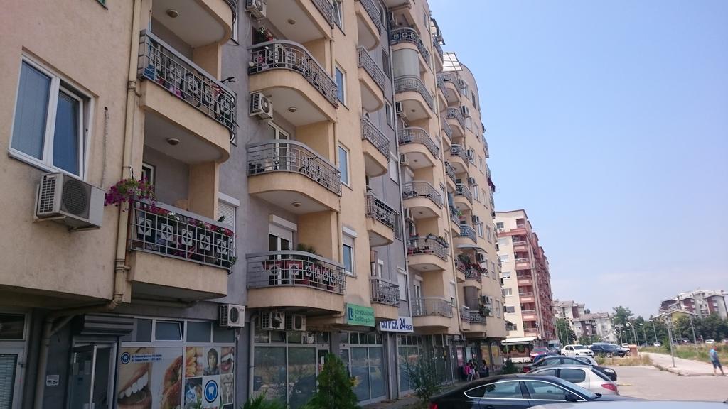 Cozy Home In Σκόπια Εξωτερικό φωτογραφία